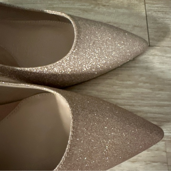 New Banana Republic Madison Kitten Heels Size 8.5 Champagne Glitter - Picture 5 of 11